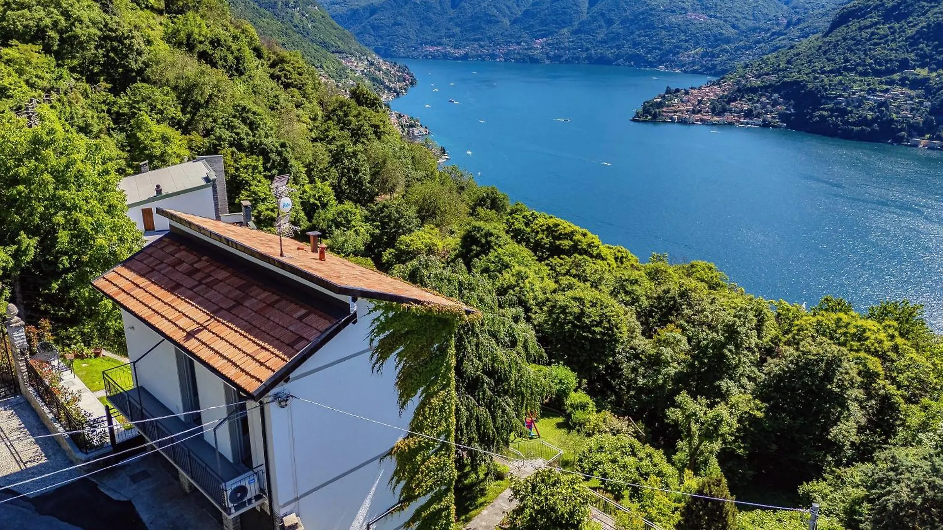 Cernobbio Panoramic Terrace Apartment - From The Nature To The Lake Italien