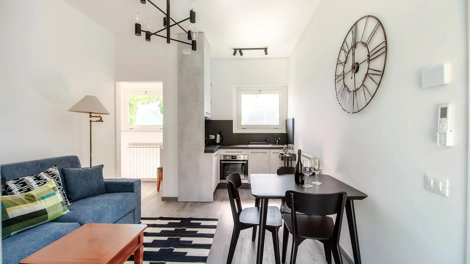 Cernobbio Panoramic Terrace Apartment - From The Nature To The Lake
