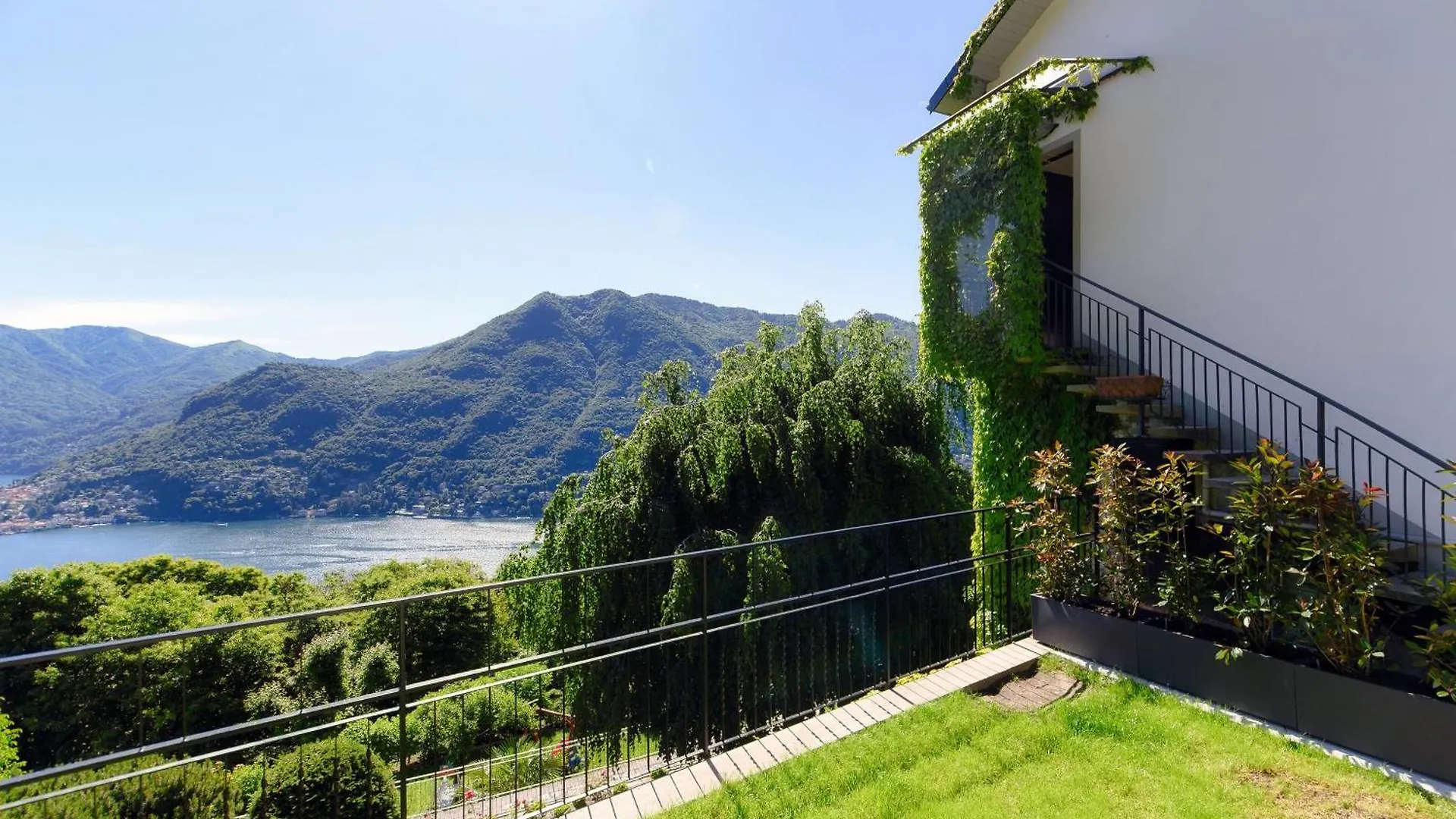 Cernobbio Panoramic Terrace Apartment - From The Nature To The Lake Italien